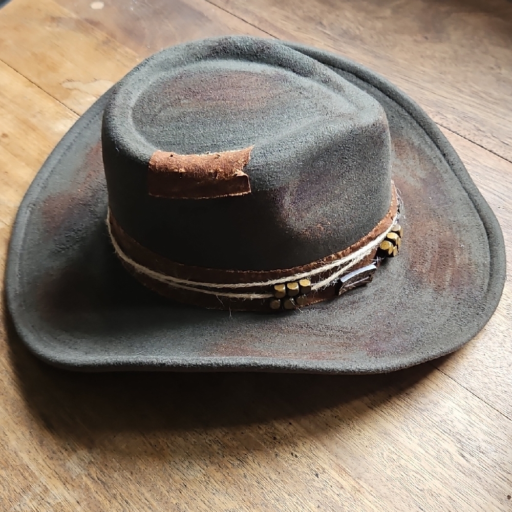 Source Unknown Rustic Gray Hat with Feather Detail - image 3